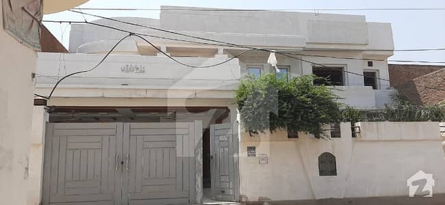 ائیرپورٹ روڈ ملتان میں 7 کمروں کا 1.25 کنال مکان 4.15 کروڑ میں برائے فروخت۔ ائیرپورٹ روڈ ملتان میں 7 کمروں کا 1.25 کنال مکان 4.15 کروڑ میں برائے فروخت۔