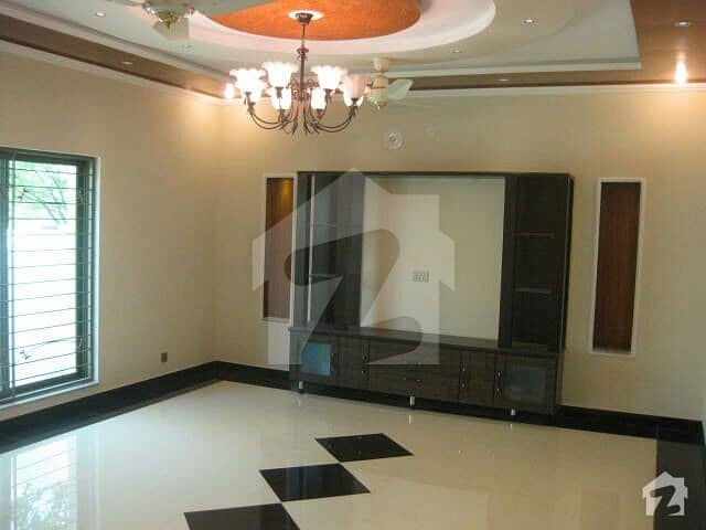 5 Marla House For Rent In B B Block Sector D Bahria Town Lahore