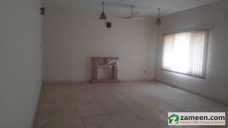 Best Property In G-10/2 Street 19  House No 253