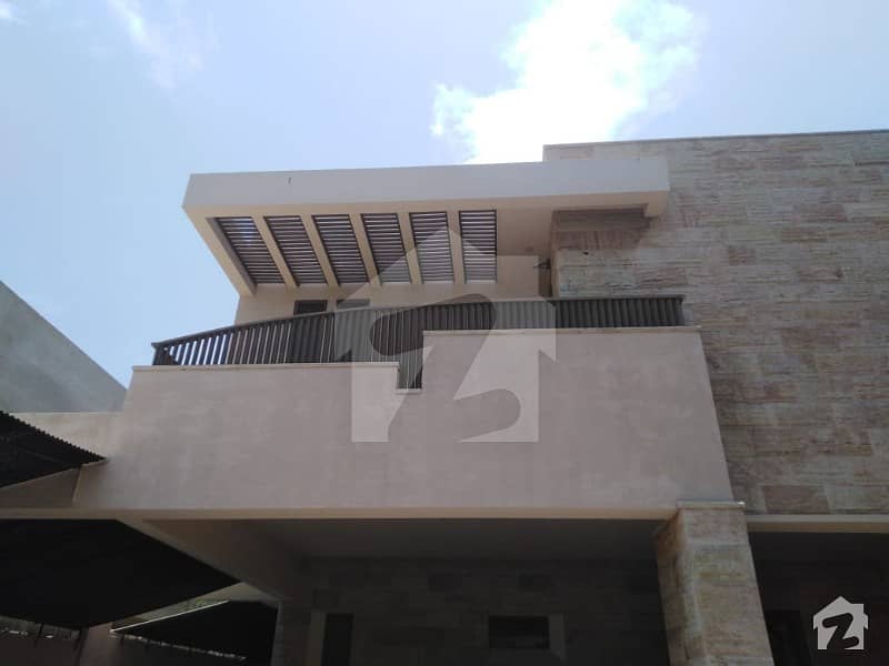 Beautiful Well Maintain House With Swimming Pool  75 Front Prime Location