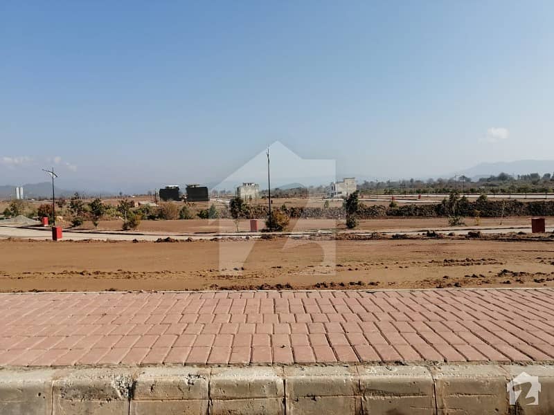 Sector I 8 Marla Residential Plot For Sale In Bahria Enclave Islamabad On Boulevard Back