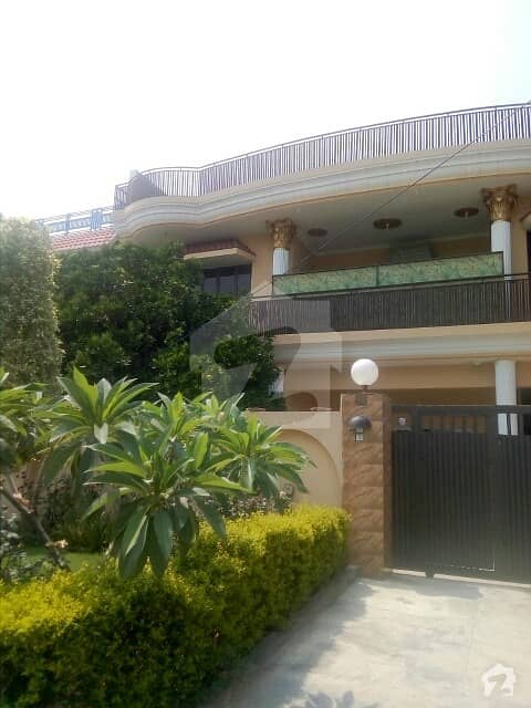 Liveable House Double Storey 40x80 For Sale  I-8/4  Islamabad