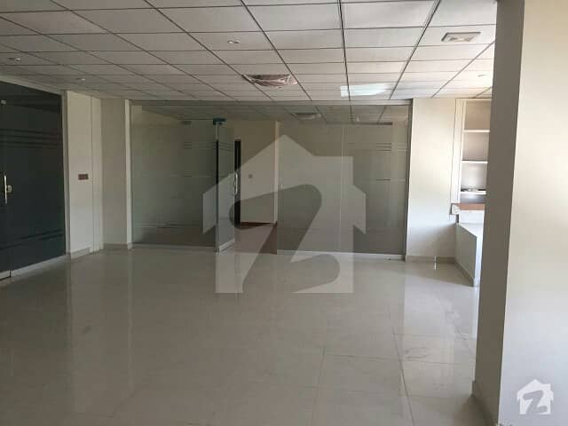 Gulberg Green Office Is Available For Rent