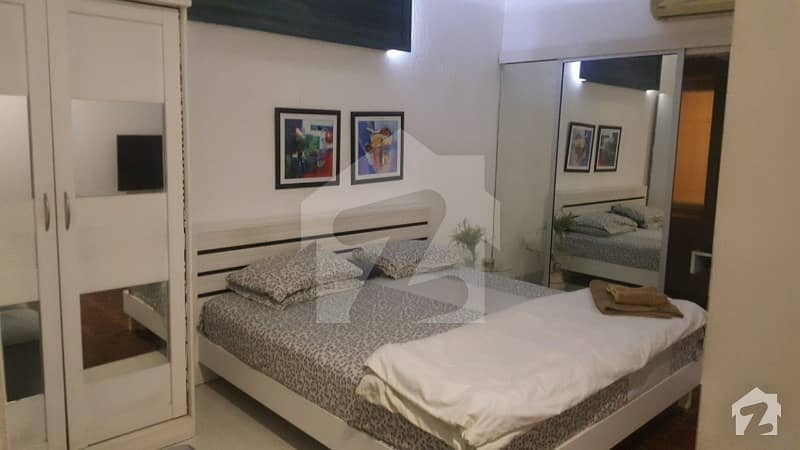 01 Bed Room Fully Furnished For Rent