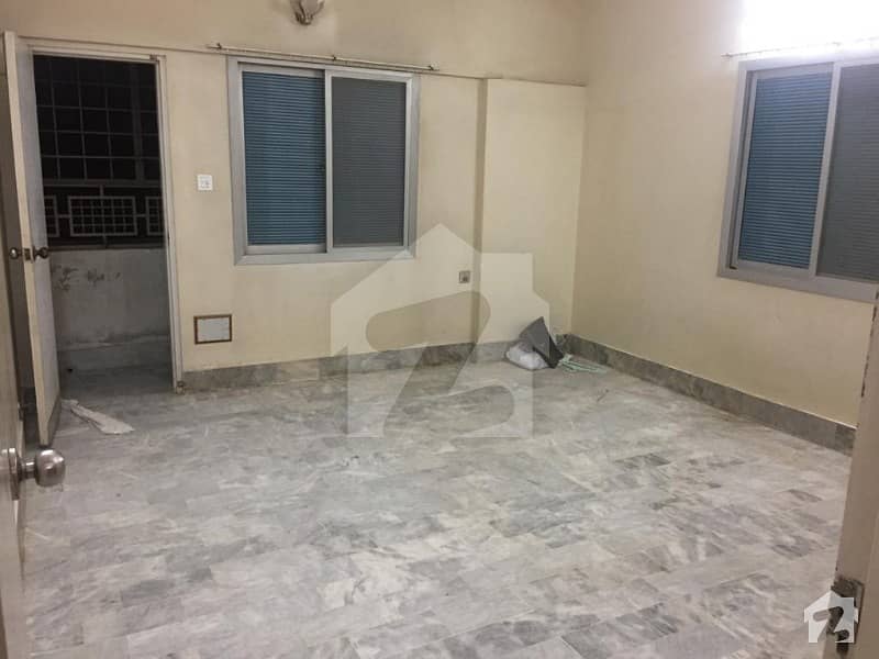 Flat For Sale In Chiragh Complex Latifabad Unit 8 Hyderabad