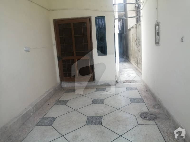 10 Marla Full House For Rent Near To Canal Road And Expo Center Lahore