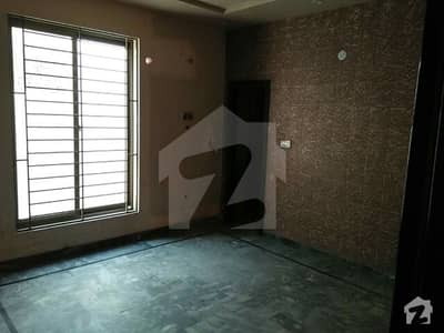 مدنی ٹاؤن فیصل آباد میں 3 کمروں کا 5 مرلہ مکان 80 لاکھ میں برائے فروخت۔