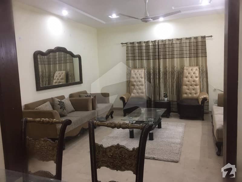 جوہر ٹاؤن فیز 2 جوہر ٹاؤن لاہور میں 3 کمروں کا 1 کنال بالائی پورشن 66 ہزار میں کرایہ پر دستیاب ہے۔