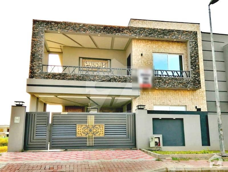 بحریہ ٹاؤن فیز 8 بحریہ ٹاؤن راولپنڈی راولپنڈی میں 5 کمروں کا 10 مرلہ مکان 2.25 کروڑ میں برائے فروخت۔