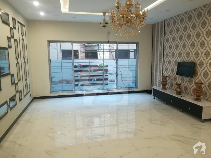 1 Kanal Lower Portion For Rent At Good Location