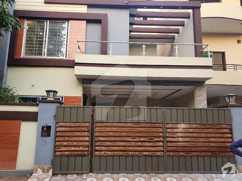 10 Marla Brand New House For Sale In Nasheman Iqbal Phase 1