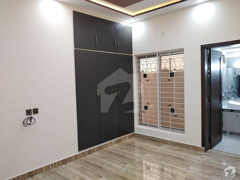 20 Marla Upper Portion Available For Rent 20 Marla Upper Portion Available For Rent
