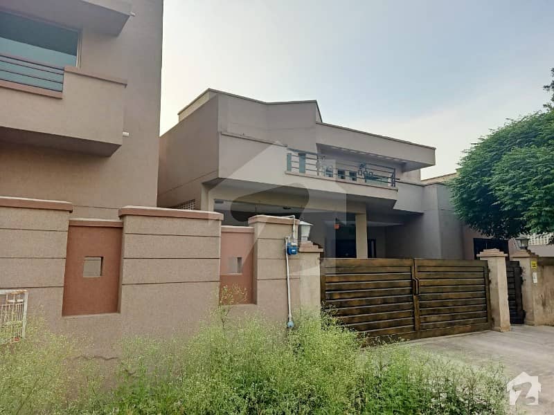 Askari 11 Sector B 1 Kanal  4 Bed Luxury House For Sale