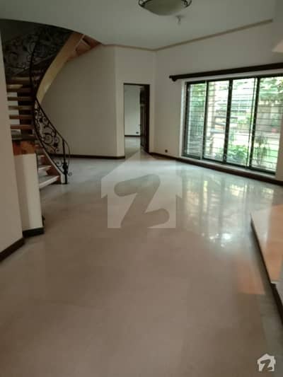 Al Habib Property Offers 1 Kanal Beautiful Upper Lock Lower Portion For Rent In DHA Lahore Phase 3 Block Z Al Habib Property Offers 1 Kanal Beautiful Upper Lock Lower Portion For Rent In DHA Lahore Phase 3 Block Z