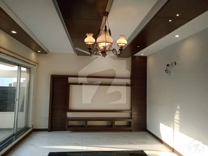 1 Kanal New Luxury Upper Portion For Rent In Dha Phase6 Lahore