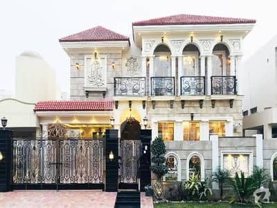 بحریہ ٹاؤن اسلام آباد میں 5 کمروں کا 1 کنال مکان 5.1 کروڑ میں برائے فروخت۔ بحریہ ٹاؤن اسلام آباد میں 5 کمروں کا 1 کنال مکان 5.1 کروڑ میں برائے فروخت۔
