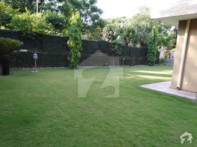 Prime Location Ground Floor Lash Green Garden Ideal For Foreigners