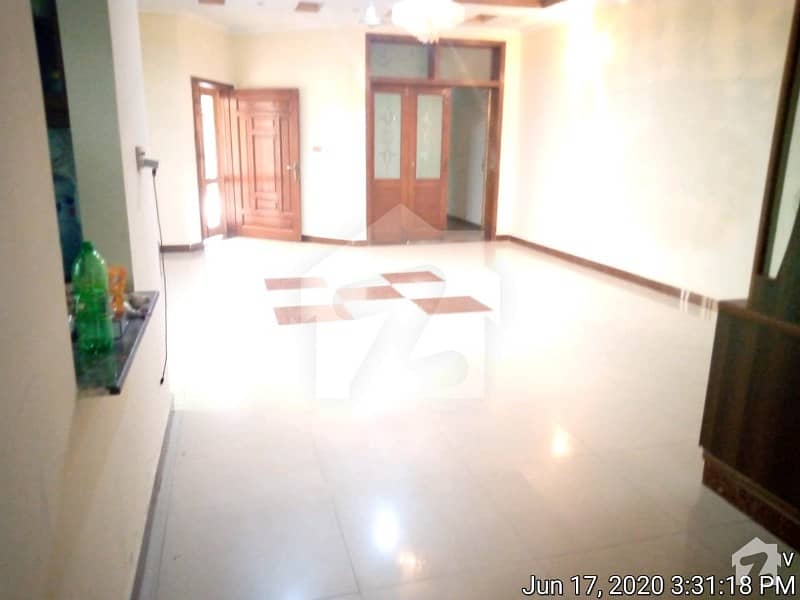10 Marla Lower Portion Is Available For Rent Facing Park At Good Location In Johar Town