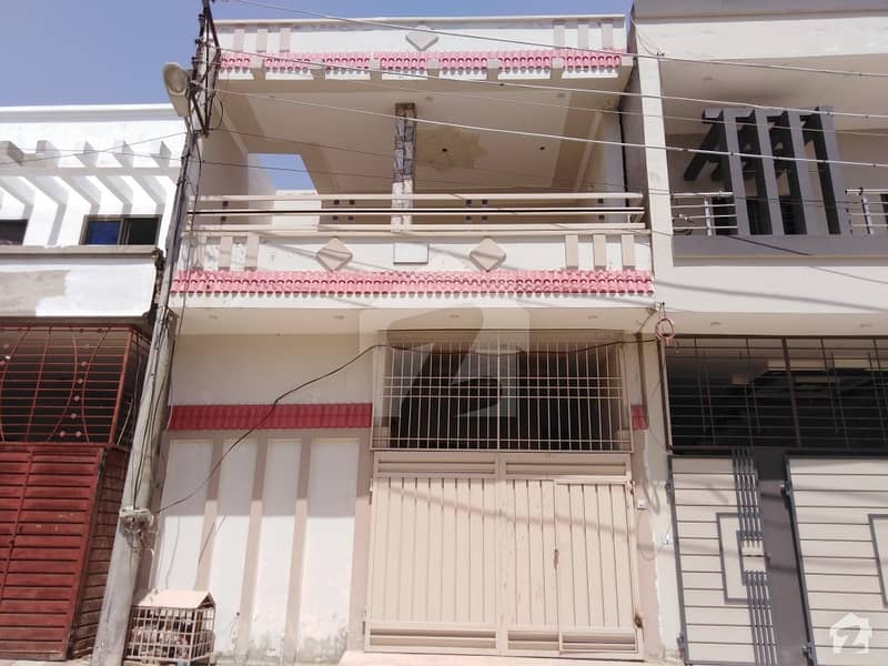 المجید پیراڈایئز رفیع قمر روڈ بہاولپور میں 2 کمروں کا 3 مرلہ مکان 42 لاکھ میں برائے فروخت۔