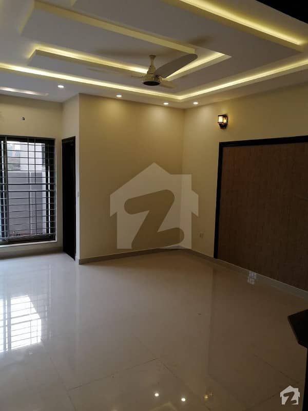 10 Marla Beautiful And Well Constructed Upper Portion Is Available For Rent At Ideal Location In Jasmine Block