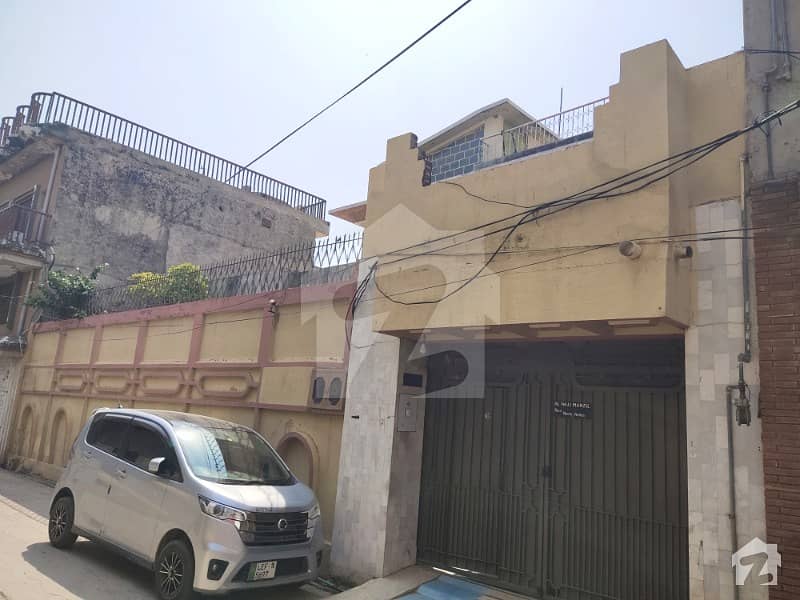 Urgent House For Sale At Mohallah Islamabad
