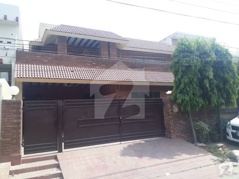 6 Bedroom House Available For Rent