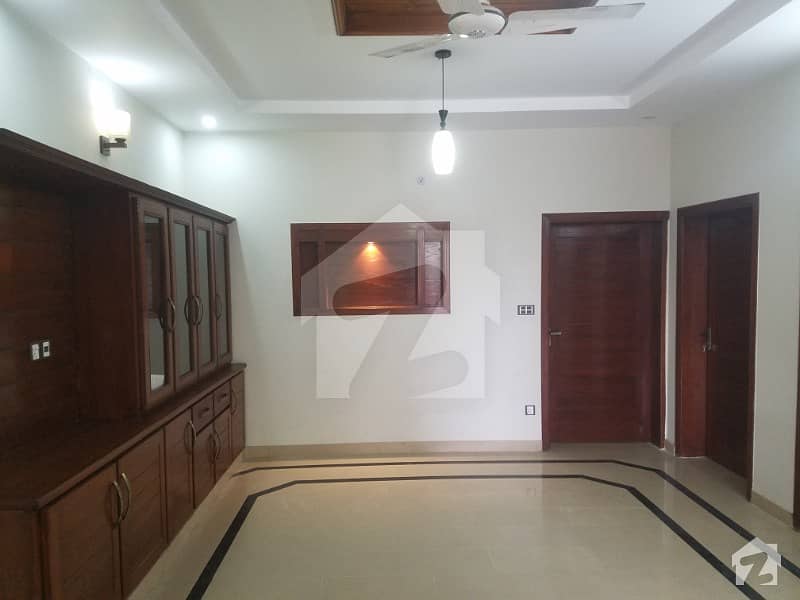 10 Marla Beautiful Triple Storey Full House For Rent In G15 Islamabad