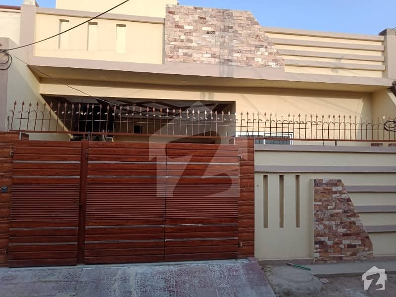 ملت ٹاؤن فیصل آباد میں 2 کمروں کا 5 مرلہ مکان 60 لاکھ میں برائے فروخت۔