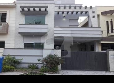 10 Marla House For Sale In Bahria Town Ph 4 Islamabad