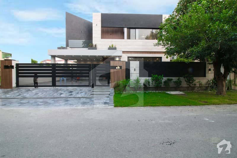 Mazher Design Luxury Bungalow Is Available For Sale