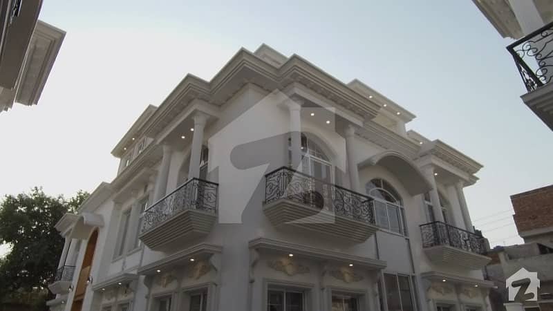 2.5 Kanal House For Sale In Husnain Park Lahore