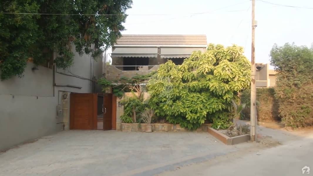 280 Sq Yard Darakhshan Villa For Sale In DHA Phase 6