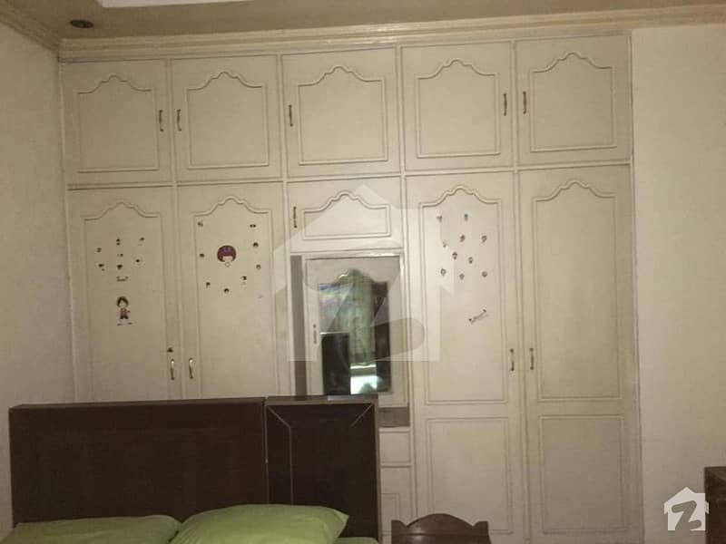 1 Room Furnished Available In Phase 4 Only For Females