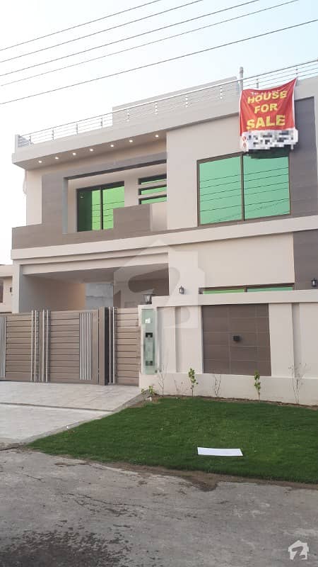 Double Storey House Is Available For Sale In Lda Avenue