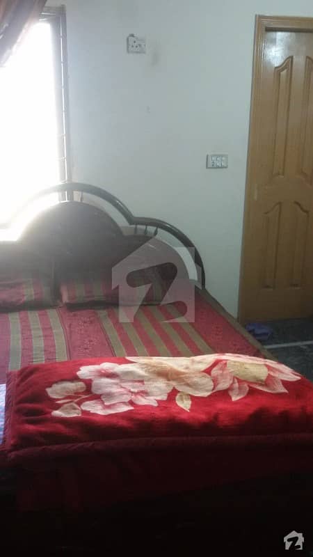 Paying Guest Req Furnished Room With Kitchen Available