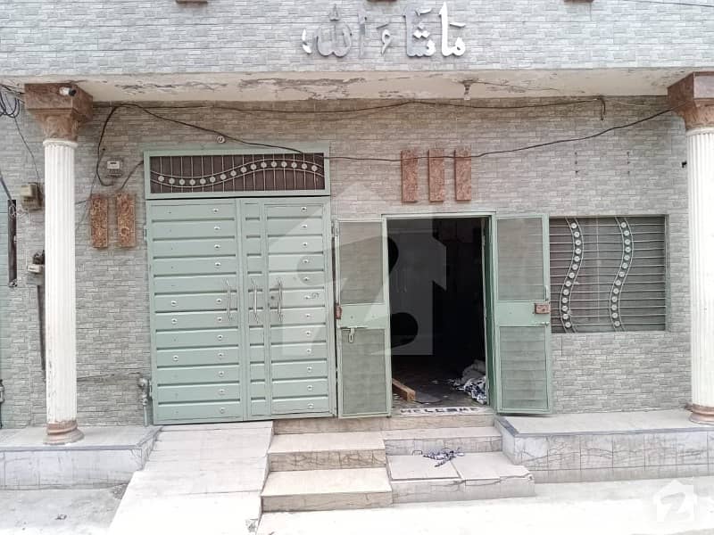 چائنہ سکیم لاہور میں 8 کمروں کا 6 مرلہ مکان 40 ہزار میں کرایہ پر دستیاب ہے۔