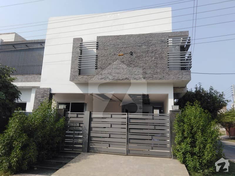 11 Marla House For Sale In D Block Of Eden Valley Faisalabad