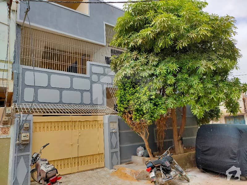 نارتھ کراچی - سیکٹر 16-A نارتھ کراچی کراچی میں 6 کمروں کا 5 مرلہ مکان 1.5 کروڑ میں برائے فروخت۔