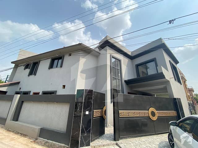 10 Marla Corner Brand New Double Storey House For Sale