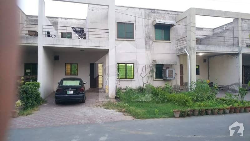 خیابانِ امین لاہور میں 3 کمروں کا 5 مرلہ مکان 25 ہزار میں کرایہ پر دستیاب ہے۔