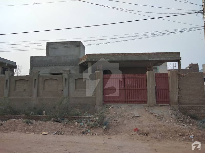 600 Sq Yard Single Story Bungalow Available For Sale At Sindh University Employees Housing Society Phase 02 Jamshoro