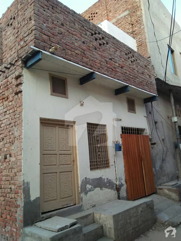 جڑانوالہ روڈ فیصل آباد میں 4 کمروں کا 4 مرلہ مکان 34 لاکھ میں برائے فروخت۔