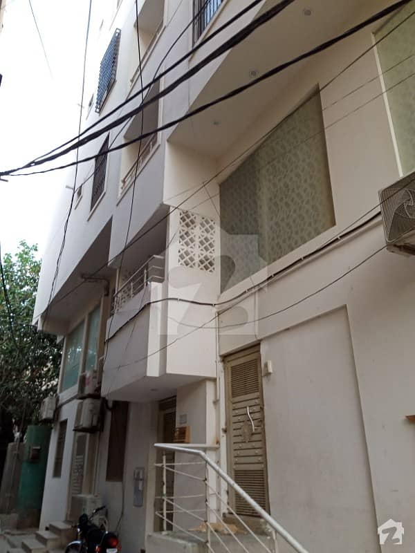 محمد علی سوسائٹی گلشنِ اقبال ٹاؤن کراچی میں 3 کمروں کا 6 مرلہ بالائی پورشن 1.65 کروڑ میں برائے فروخت۔