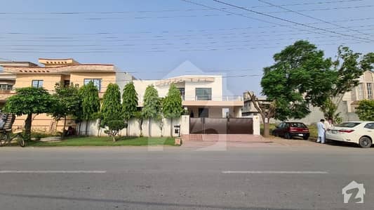 1 Kanal Luxury Home Main Boulevard Wapda Town 1 Kanal Luxury Home Main Boulevard Wapda Town