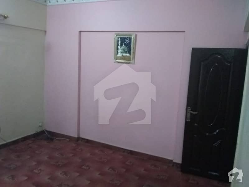 Flat Available For Rent 1st Floor 3 Bedrooms  Tv Launge In Gulshan E Iqbal Block 16