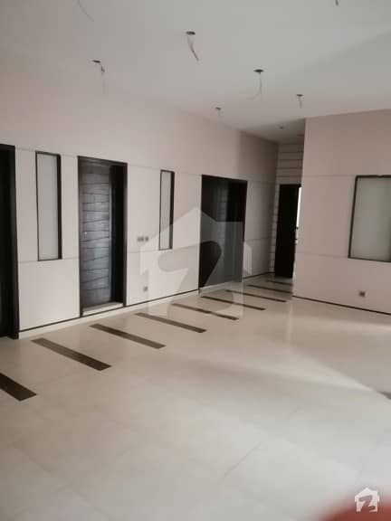 280 Sq Yards Portion  4 Bed With Dd Separate Gate Khalid Bin Waleed Road