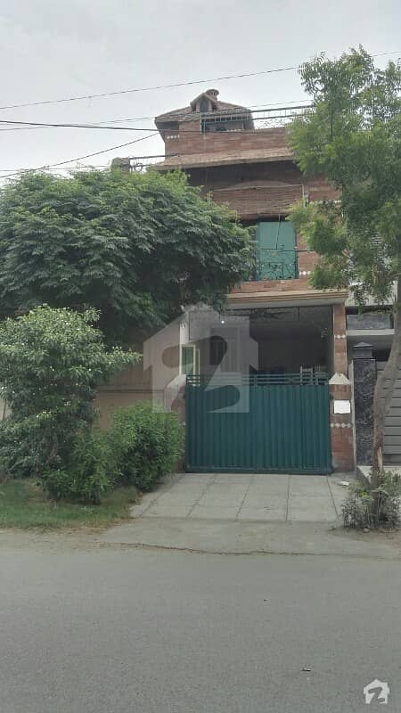 3-bedroom's, 6 Marla Double Unit  Full House For Rent In Paf Officers Colony Lahore Cantt.