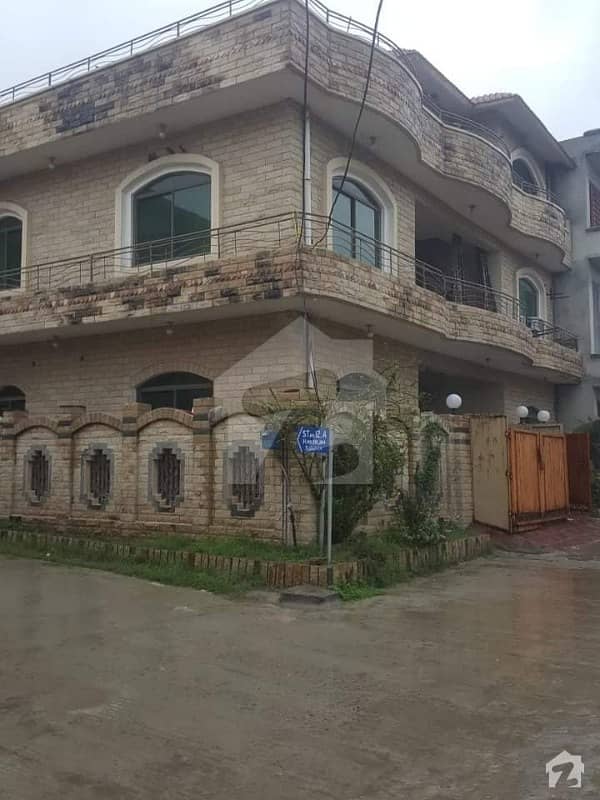 Old 6 Marla 3 Storey House For Sale