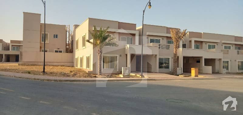 Luxury Villa In Discount 200 Sq Yard Is Available For Sale In Bahria Town Karachi