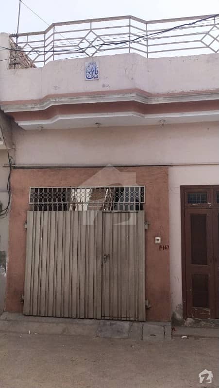 میاں ذولفقار علی شاہد روڈ فیصل آباد میں 4 کمروں کا 5 مرلہ مکان 66 لاکھ میں برائے فروخت۔